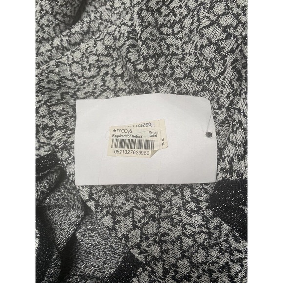 NWT! Jones New York Woman’s Black & Silver Semi-Sheer Sparkle Blouse Top Size 2X - Picture 6 of 7